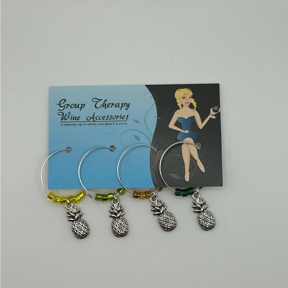 NEW Silver Pineapple Wine Charms Set